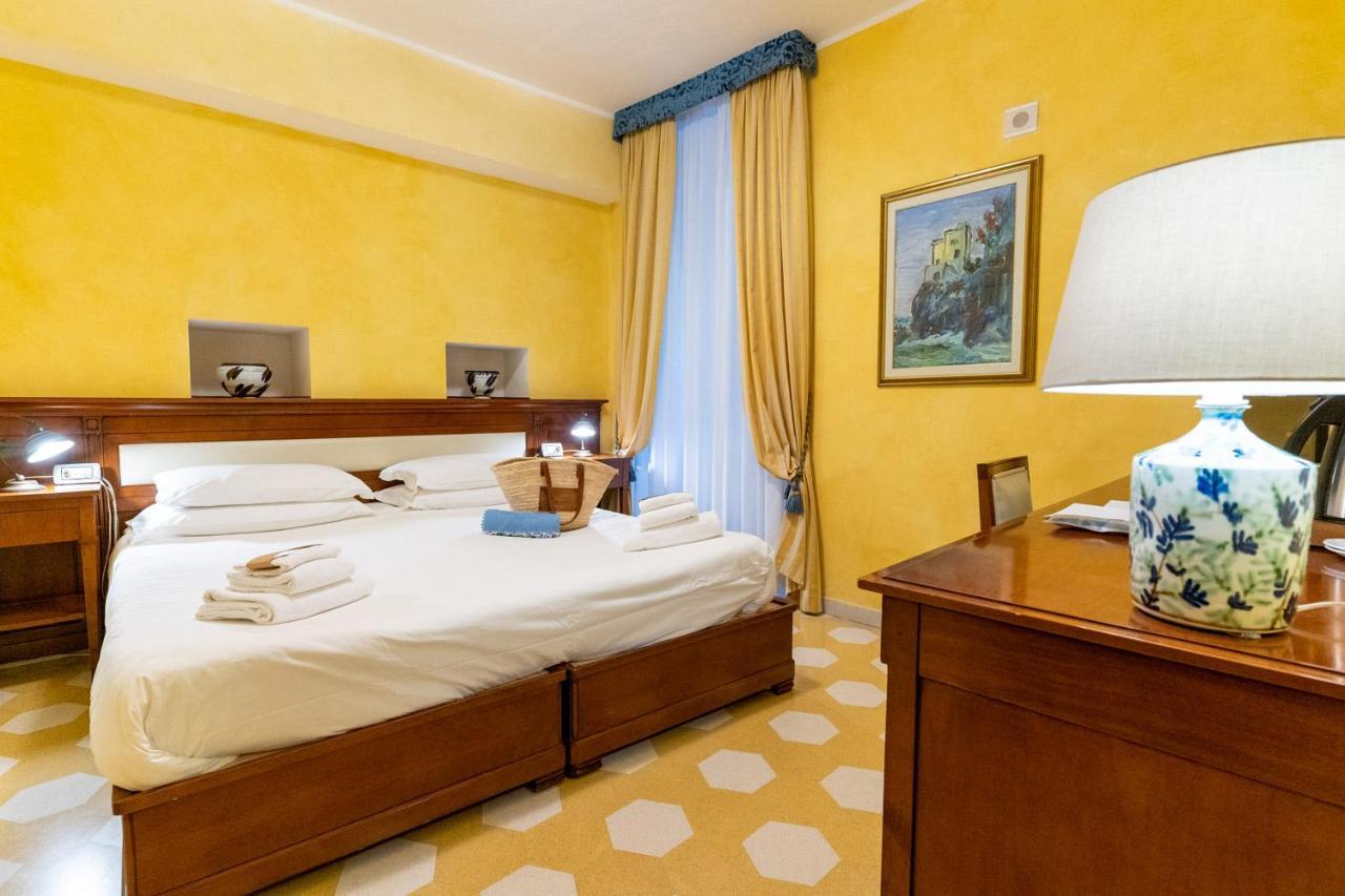 Locanda Il Maestrale Monterosso al Mare Luaran gambar
