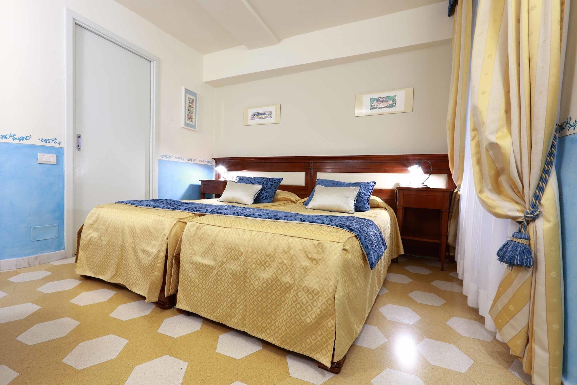 Locanda Il Maestrale Monterosso al Mare Luaran gambar